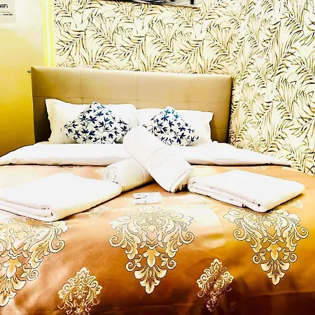 Star Hotell *
